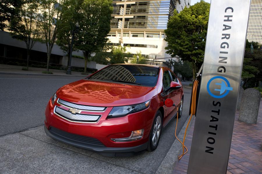  Chevrolet Volt 2011 года  (фото 305 из 356)